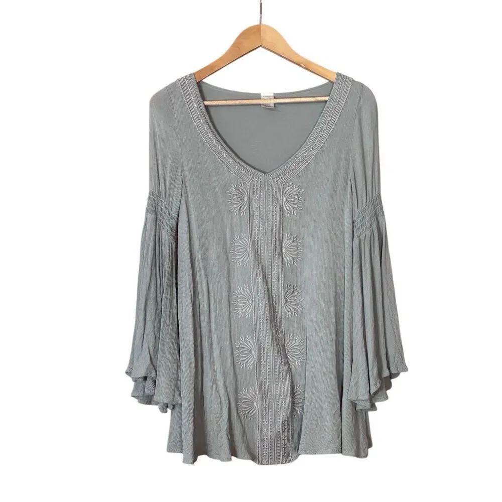 L*Space Sina Tunic top flared sleeves sage green size small